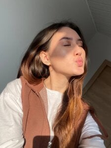 twix_wix A little me <3 Pic 3