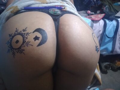 SexyBunny1290 Public Pic 6