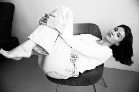 Selena_grey_ 🌼 Palette of Emotions Pic 7