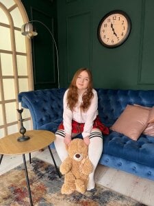 KattyRose8 Naughty sc*ool girl 🍭 Pic 7