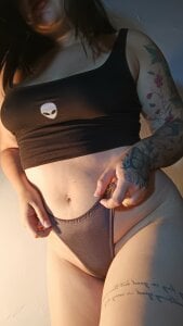 aiuniee_hot: Public ( 5 фото)