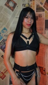 Abbyvega99 an angel with a devil's soul 😈 Pic 3