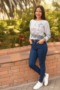 _mailyy_ Public  2টি ছবি