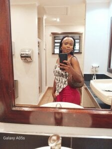 sk de MissLola026  3 Imagens