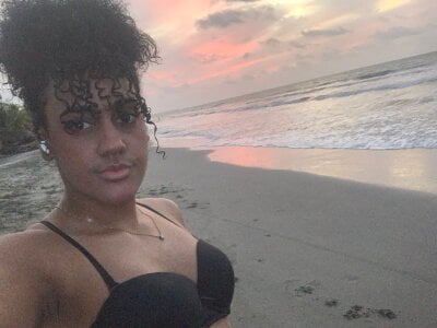 OnlyGia memories of a nice vacation Pic 2