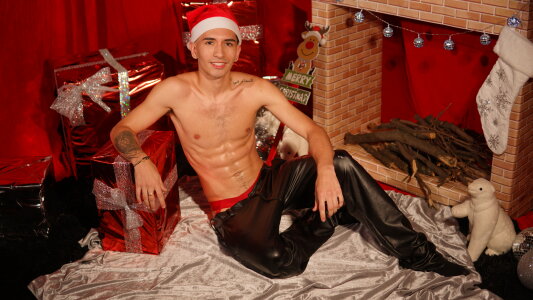 eriikjoness December Pic 2