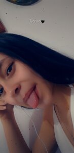 Martina_aniston Cam Model Profile | Stripchat