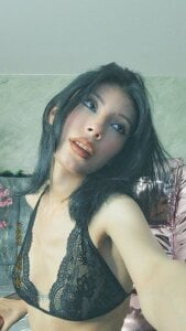 verana_s The perfect mix between the angelic and the lethal. Pic