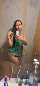 Daniela_Cruz_ Public Pic 2