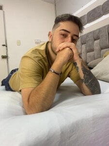 Ethan_Greys Public Pic