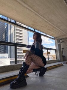 Cherry_Taylor Public  5. fénykép