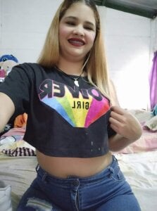 i am de sarahisex219  5 Imagens