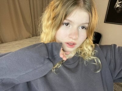 ShontaWasilko home outfit Pic 8