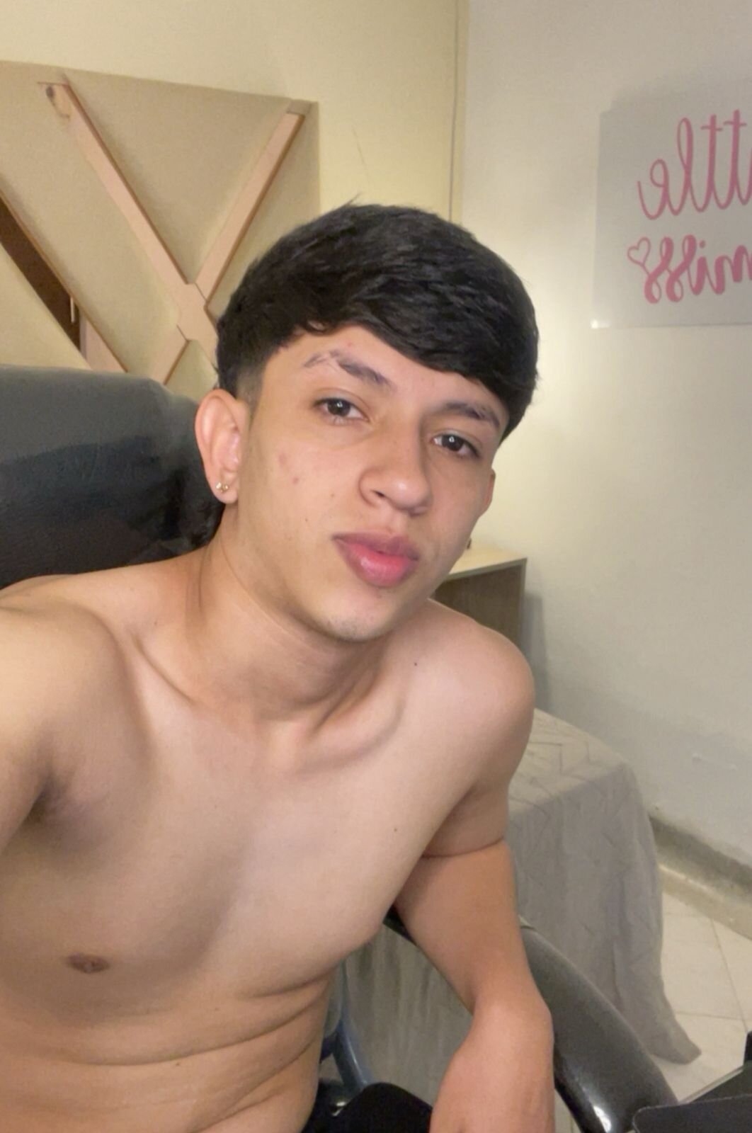 AdrianFranko 님의 트렌드 중인 사진  5288개