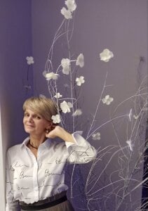 Zoe_Steell I'm like these beautiful flowers - I bloom and I smell Pic 4