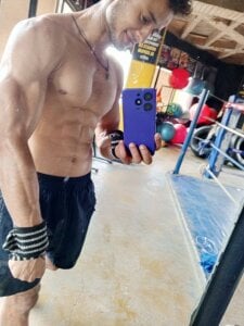 Adonys_Lewis_ Public Pic