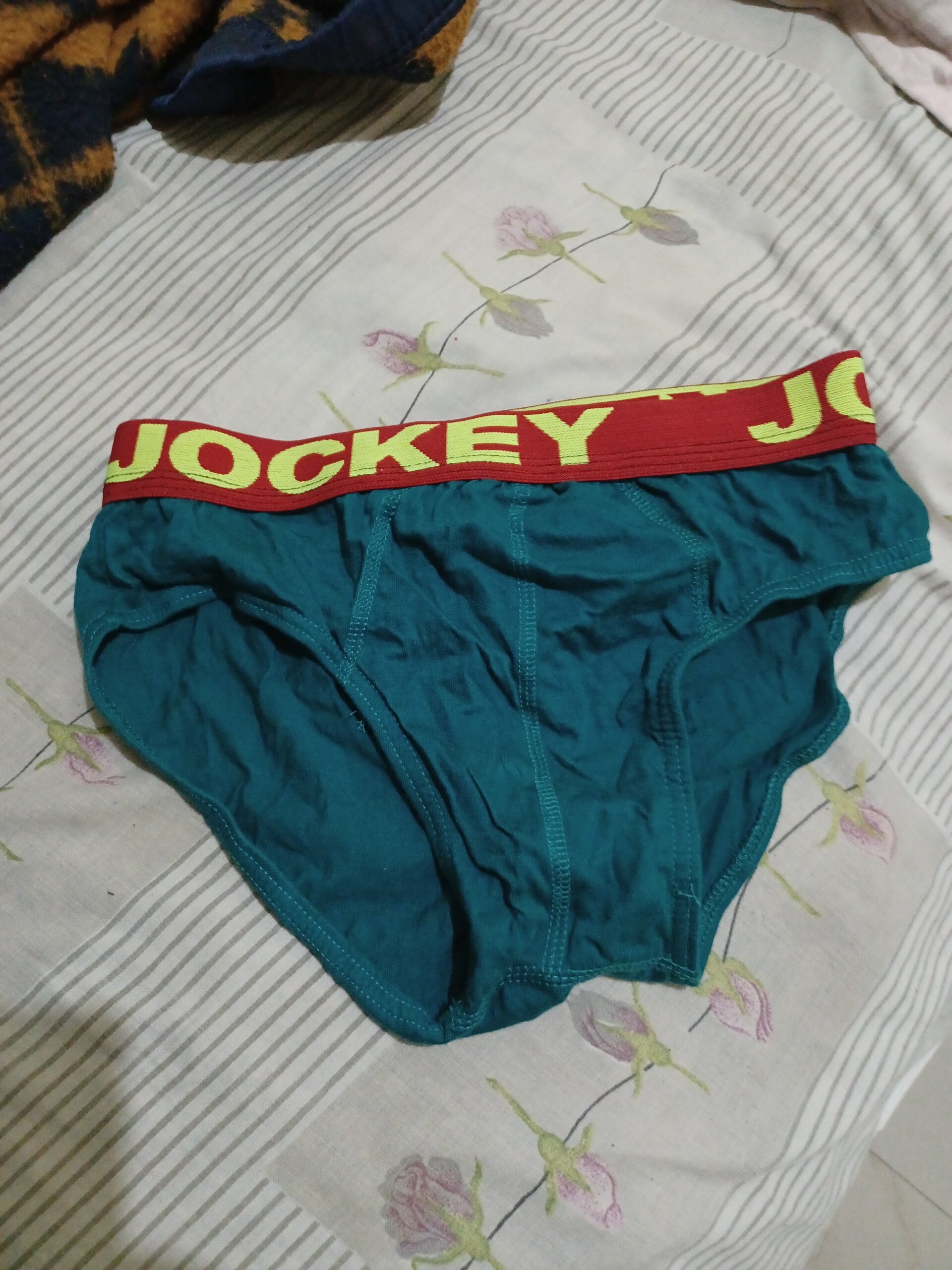 Chocolate_stud10 Chocolate Εικόνα 3