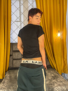 Akira_1825 Public Pic 2