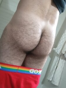 ItalianDaddyWolf Daddy's Deep hairy ass Pic 3