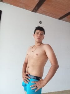 A little bit of when I'm home alone de HugoBlaze  9 photos