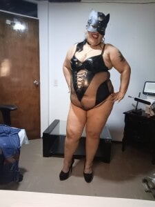 AndreaKinky halloween1 Pic