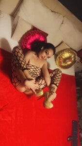 Selma_Reese Naughty me Pic