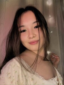 AlberthaEscue your beautiful Aki💕 Pic 3