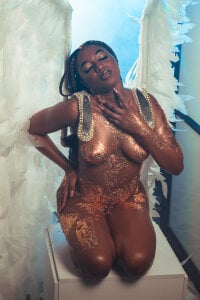 StacyMoon_Public Bild 7