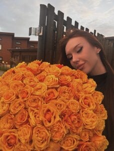 Public de DianaGlow_  4 Imagens