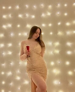 maltii_evans Christmas 2026❤ Pic 3