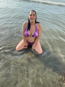 bella_vel Public Pic 5