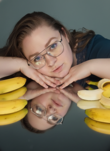 Chloe_WS With bananas hehe Pic