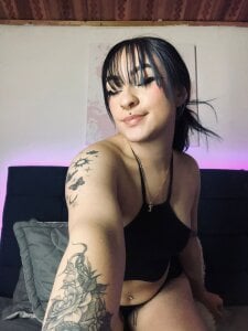 melodygirl__ 😈😈 Pic 2