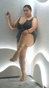 janecullen A night in my golden heels ✨ صورة واحدة|janecullen A night in my golden heels ✨ صورتان|janecullen A night in my golden heels ✨  5 صور|janecullen A night in my golden heels ✨  5 صورة