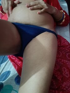 Hot__bhabhi_99 Hot bhabhi Foto 2