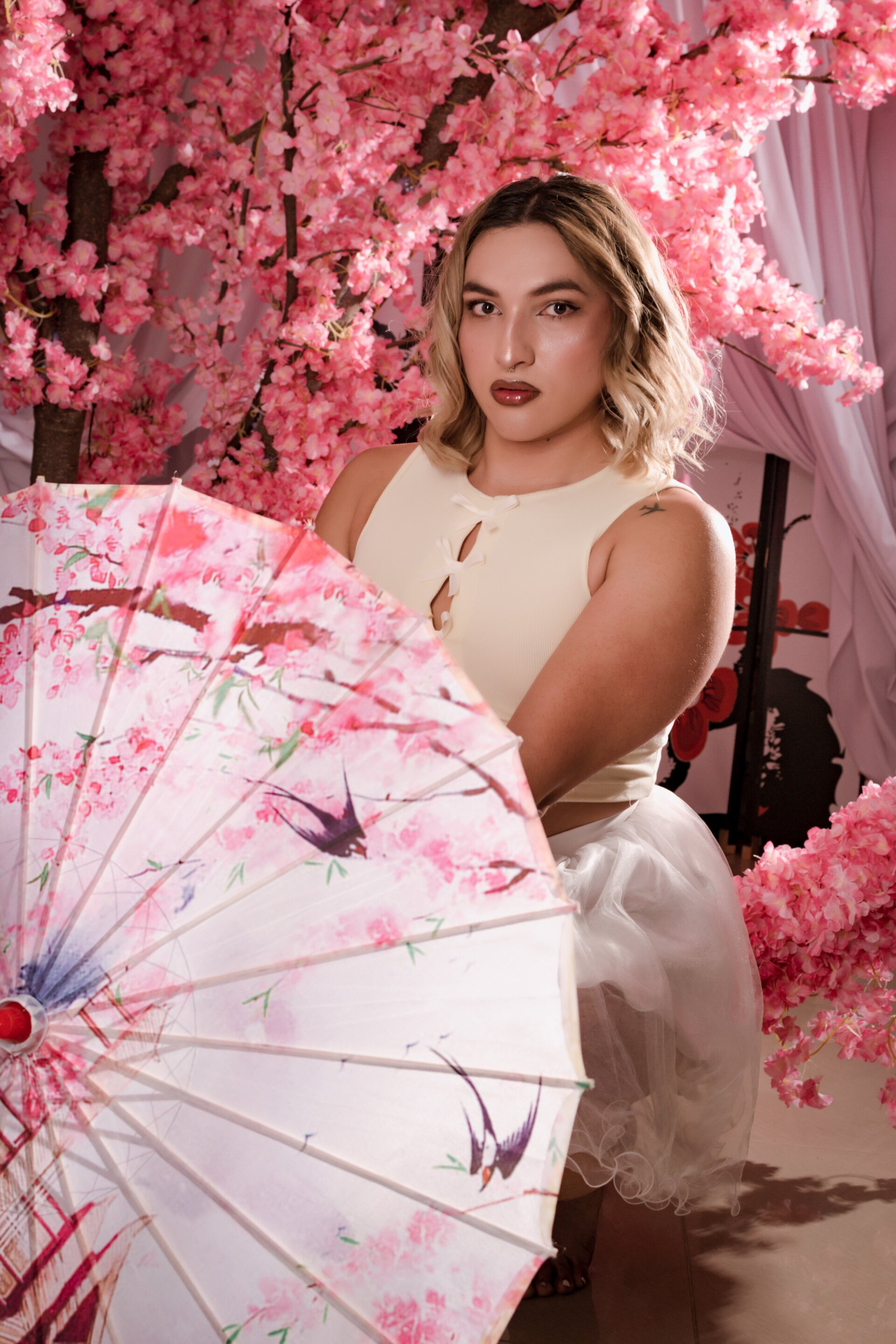 TomLondon_ “I don’t promise calm… I promise fire.” 사진 2