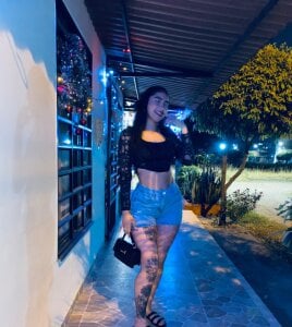 valentina_cortes_ Public Gambar 6