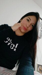 samantha_seanz29 Public Pic 3