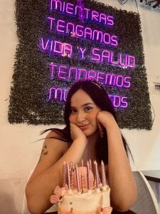 sofi__18_My 19th birthday🩷🎂 Bild 4