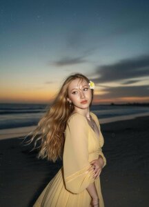 ArlettaDeluna Public Pic 2