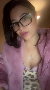 Sexy_MamacitaX Public Pic 4