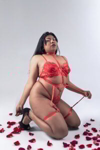 Kiri_Black_ RED GIRL  2টি ছবি