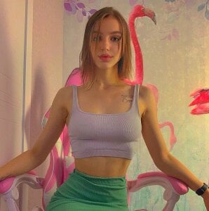 Katrin_Honey In my room Photo 6