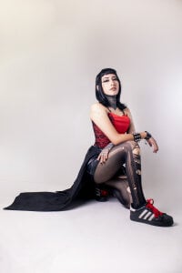 Kat_VonDe Public Pic