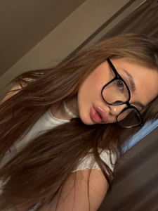 Public od _LoveRoom_  4 snímek