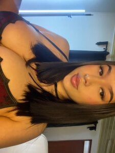 Renaxi_Smith Me🖤 Pic 2