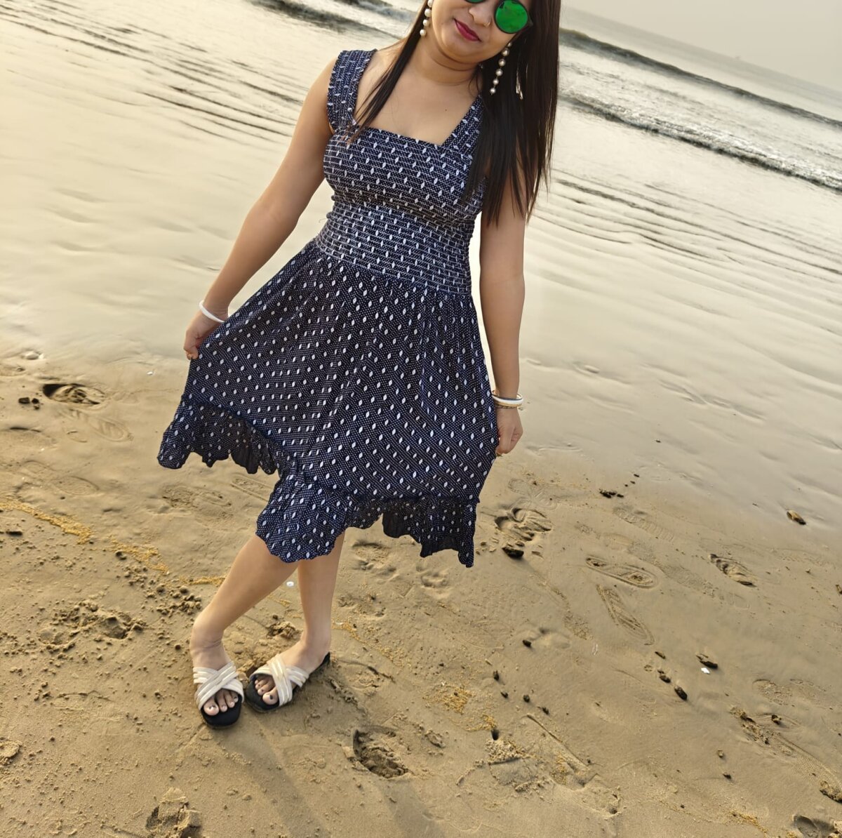 SEXY-MONA-JI Trending Pic 3230