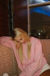 foxy_vivi Meow Pic 3