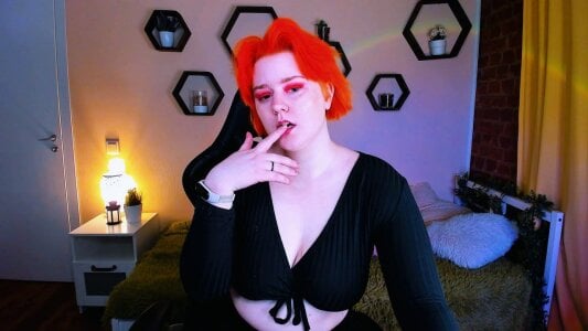 SarahFromTARDIS redhead era Pic 3