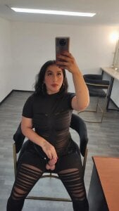 Carolina_Arias Don't follow me for pleasure... do it because you can't resist anymore. Pic 4